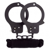 Чёрные наручники из листового металла в комплекте с веревкой BONDX METAL CUFFS LOVE ROPE SET - Dream Toys - купить с доставкой в Рубцовске