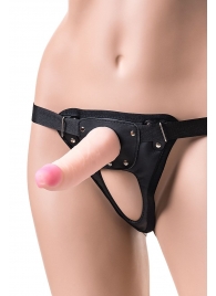 Телесный страпон на трусиках Realstick Jax - 17,9 см. - ToyFa - купить с доставкой в Рубцовске