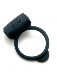 Темно-серое эрекционное кольцо Vibrating Love Ring с вибрацией - Fifty Shades of Grey - в Рубцовске купить с доставкой