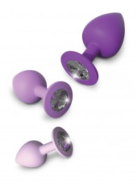 Набор из 3 фиолетовых анальных пробок со стразами Little Gems Trainer Set - Pipedream - купить с доставкой в Рубцовске