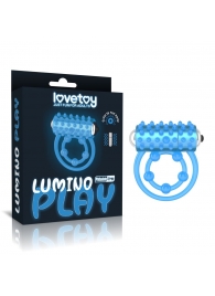 Голубое, светящееся в темноте виброкольцо Lumino Play Vibrating Penis Ring - Lovetoy - в Рубцовске купить с доставкой