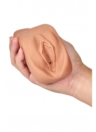 Маструбатор-вагина с вибрацией Soft   Wet Renata Realistic Tan Masturbator - Blush Novelties - в Рубцовске купить с доставкой