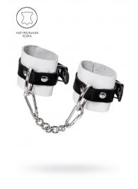 Бело-черные кожаные наручники с одним ремешком с люверсами - Pecado - купить с доставкой в Рубцовске