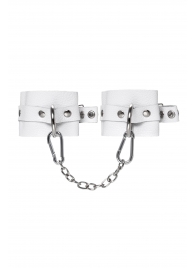 Белые мягкие кожаные наручники с люверсами - Pecado - купить с доставкой в Рубцовске