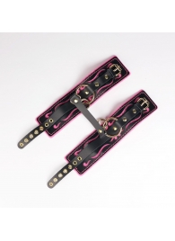 Черные кожаные оковы с розовой строчкой - Crazy Handmade - купить с доставкой в Рубцовске