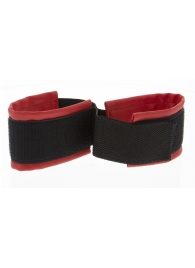 Полиуретановые манжеты для фиксации рук вместе Bound Together Wrist Restraints - Blush Novelties - купить с доставкой в Рубцовске