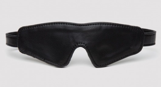 Черная плотная маска на глаза Bound to You Faux Leather Blindfold - Fifty Shades of Grey - купить с доставкой в Рубцовске