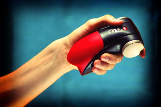 Чёрно-красный вибромастурбатор Cobra Libre 2 - Fun Factory - в Рубцовске купить с доставкой