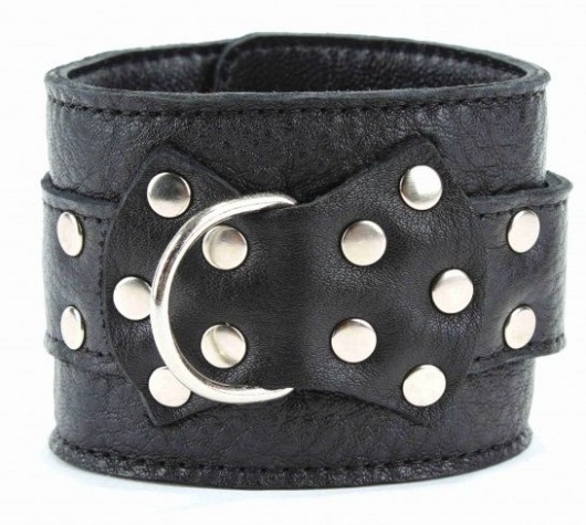 Чёрные наручники  из кожи с пряжкой - БДСМ Арсенал - купить с доставкой в Рубцовске