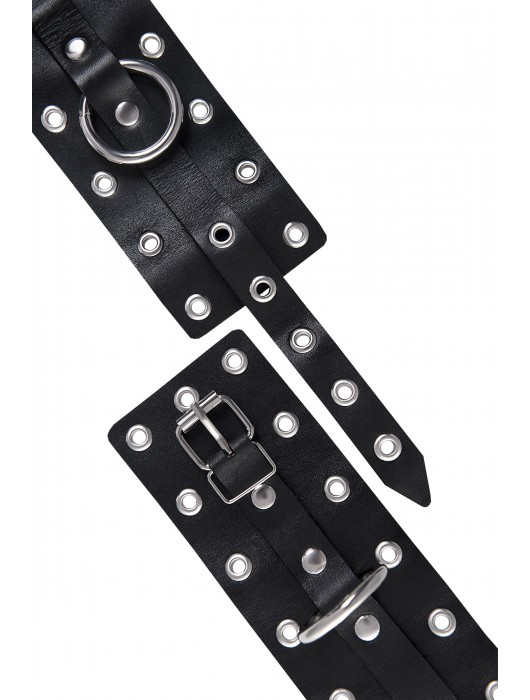 Черные кожаные однослойные наручники с люверсами - Pecado - купить с доставкой в Рубцовске