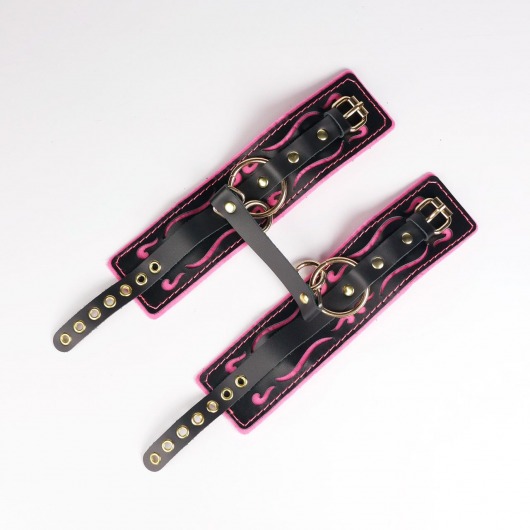 Черные кожаные оковы с розовой строчкой - Crazy Handmade - купить с доставкой в Рубцовске