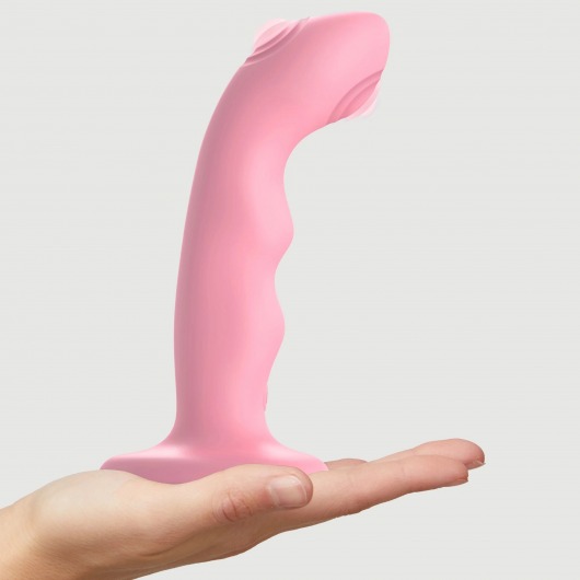 Розовая насадка-стимулятор Strap-On-Me Tapping Dildo Wave - Strap-on-me - купить с доставкой в Рубцовске