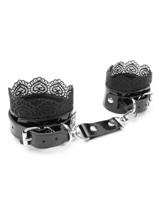 Изысканные чёрные наручники с кружевом - БДСМ Арсенал - купить с доставкой в Рубцовске