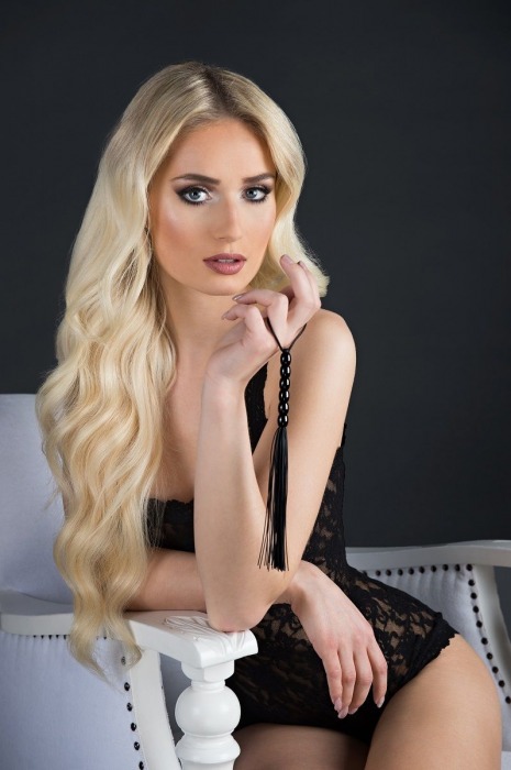 Чёрная мини-плеть из резины Rubber Mini Whip - 22 см. - Blush Novelties - купить с доставкой в Рубцовске